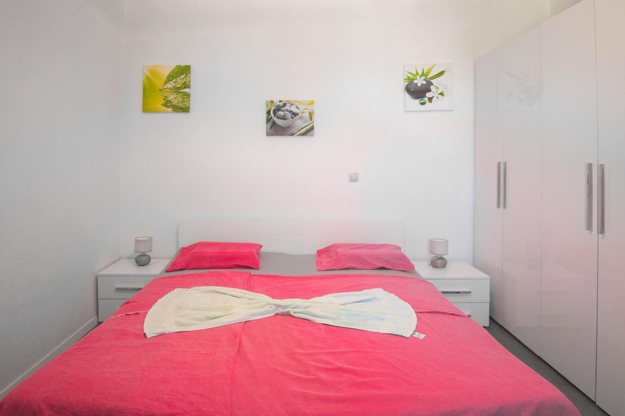 Villa Stipe Jesenice  Luaran gambar